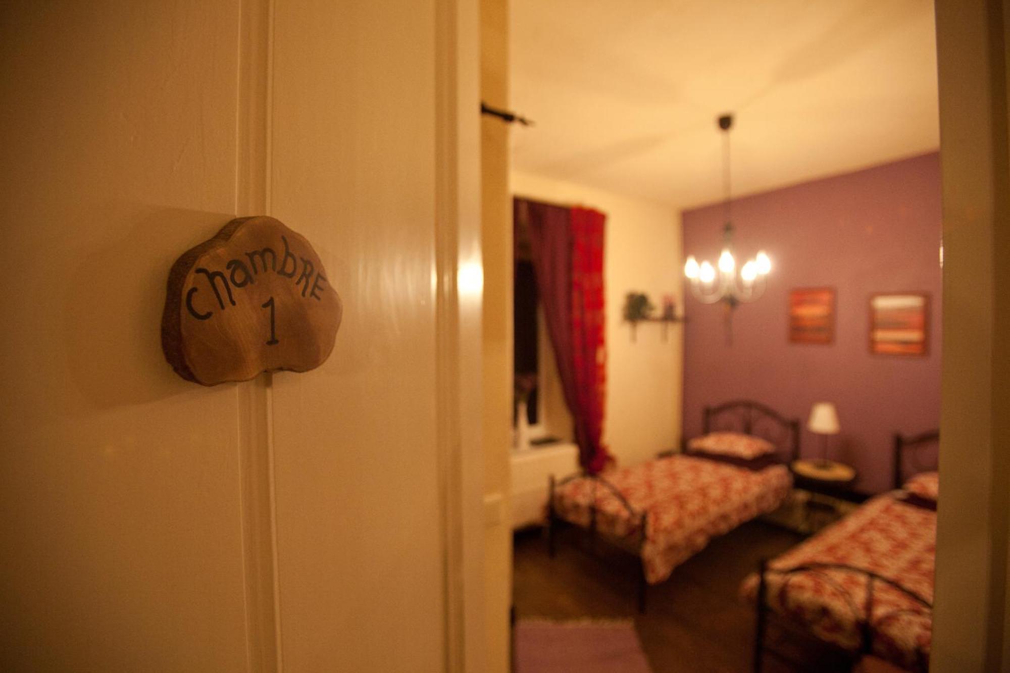 ストゥモン B＆B レストラン ポルト ドゥ ラ リエンヌ Bed & Breakfast エクステリア 写真