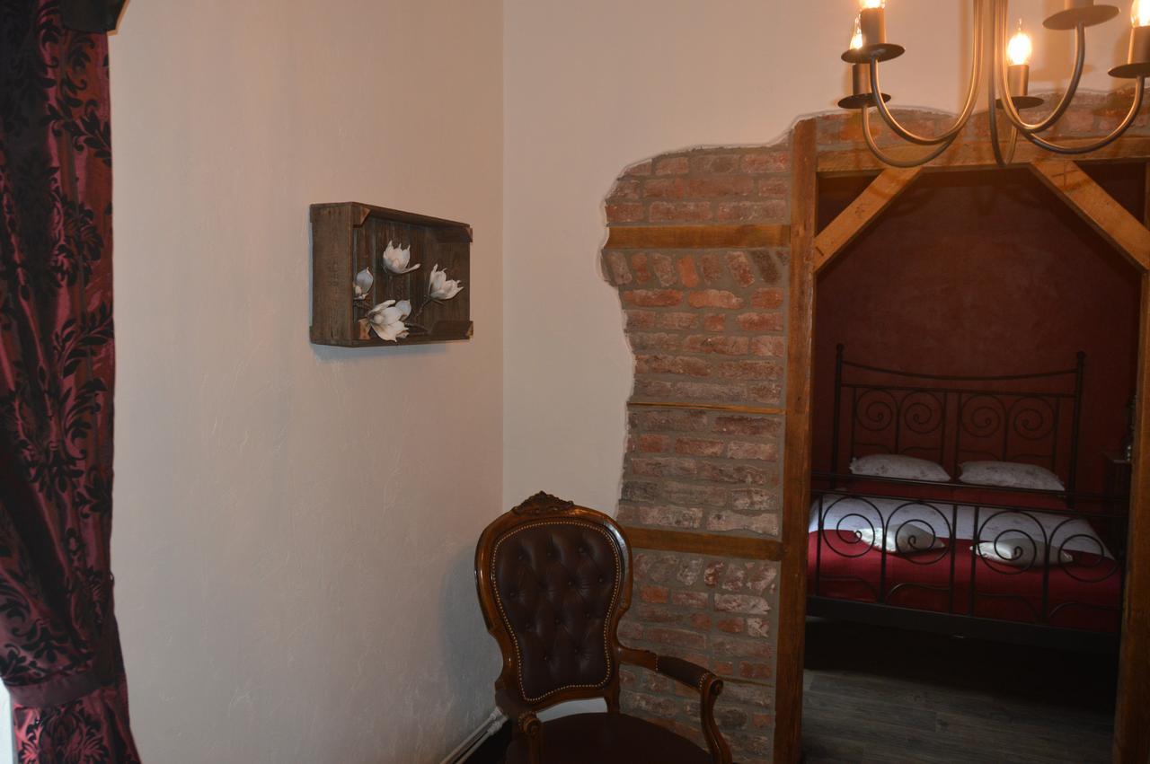 ストゥモン B＆B レストラン ポルト ドゥ ラ リエンヌ Bed & Breakfast エクステリア 写真